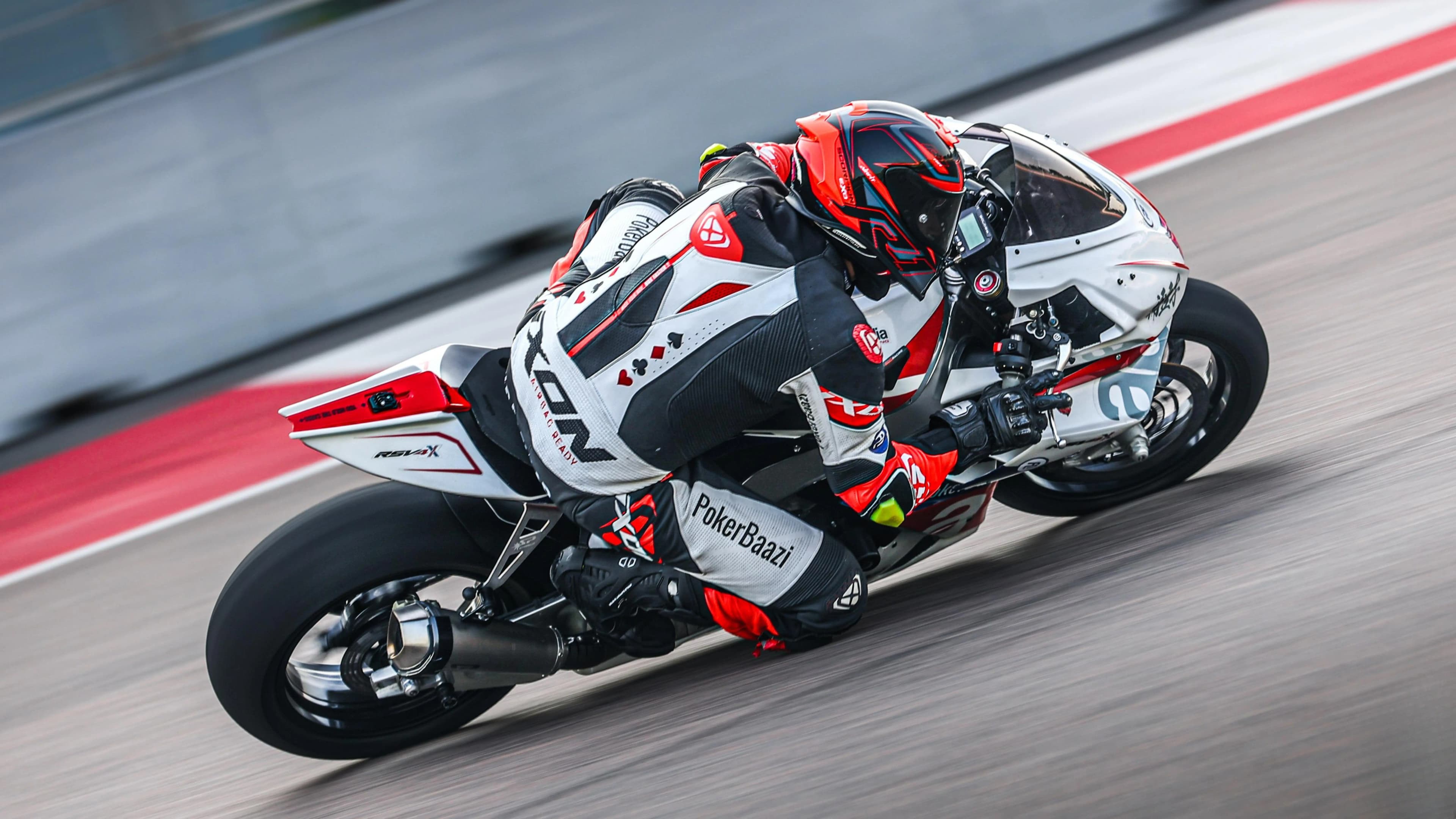 Premium Motorcycle Tyres India